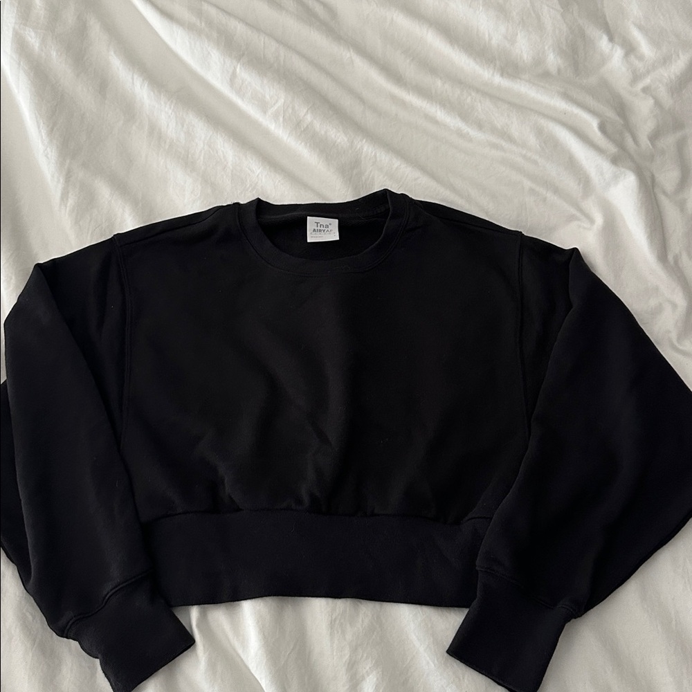 Aritzia TNA cozy / airy AF fleece cropped crewneck sweatshirt